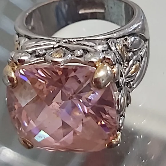 Elegant Pink and Gold/Silver Women's Ring - Picture 3 of 14